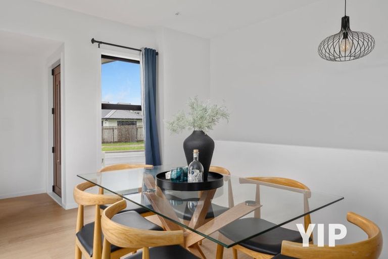 Photo of property in 36 Hokioi Drive, Kenepuru, Porirua, 5022