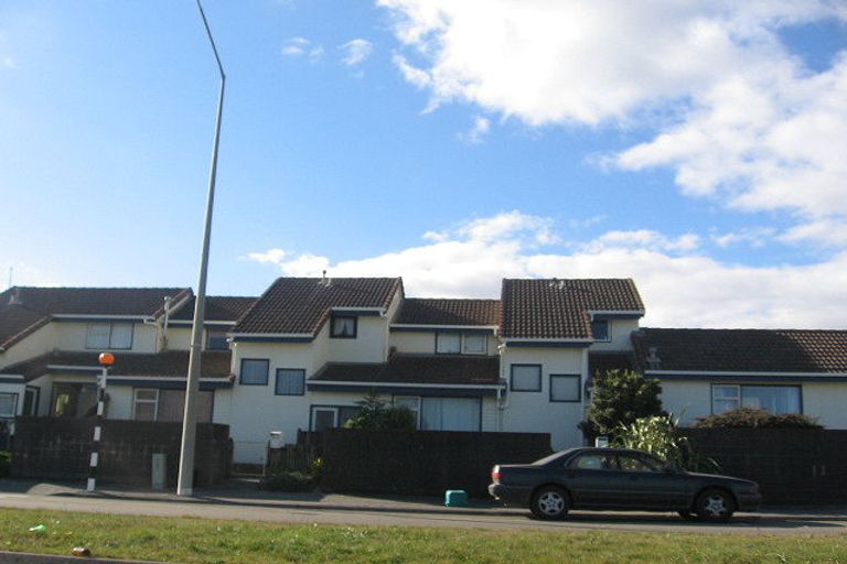 Photo of property in 201a The Esplanade, Petone, Lower Hutt, 5012