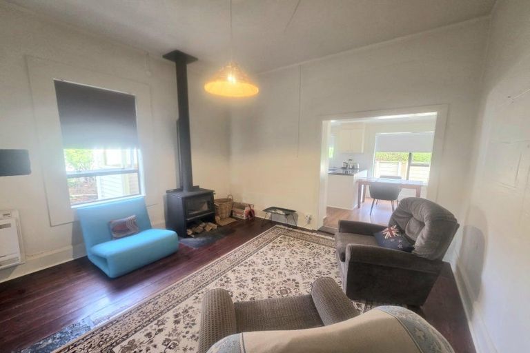Photo of property in 10a Wharfe Street, South Hill, Oamaru, 9400