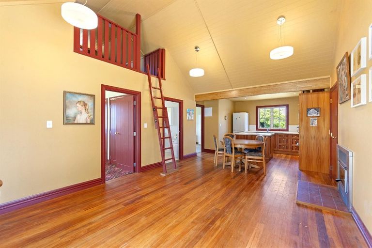 Photo of property in Kirwee House, 1470 Courtenay Road, Kirwee, Darfield, 7671