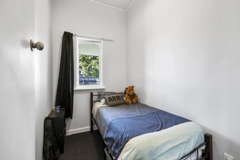 Photo of property in 9 Poole Street, Feilding, 4702