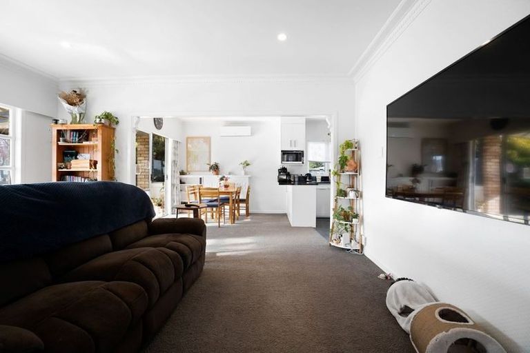 Photo of property in 68 Storey Avenue, Forest Lake, Hamilton, 3200