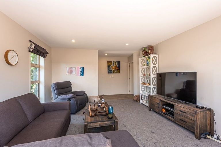 Photo of property in 37 Country Palms Drive, Halswell, Christchurch, 8025