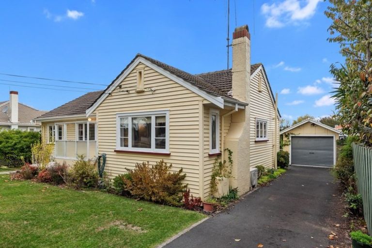 Photo of property in 24 Wilson Street, Hamilton East, Hamilton, 3216