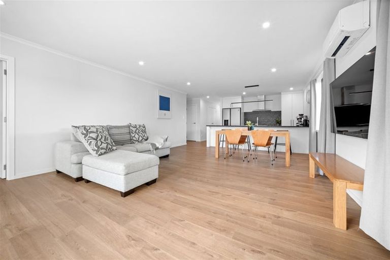 Photo of property in 19 Roslyn Farm Street, Ramarama, Drury, 2579