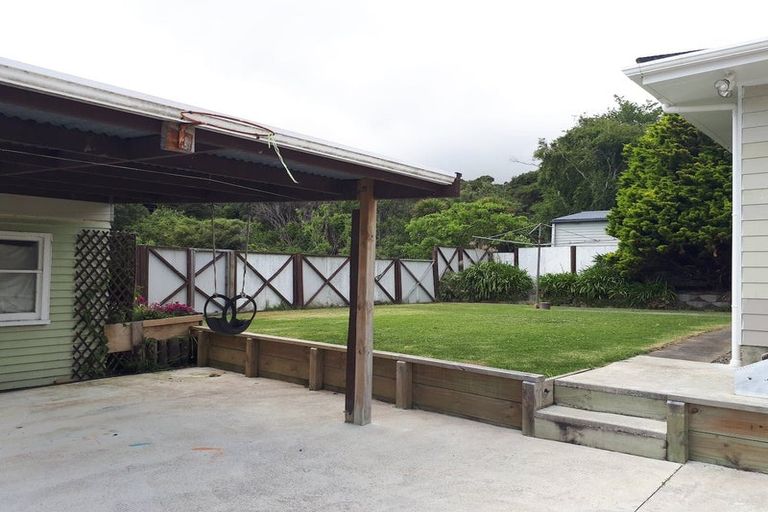 Photo of property in 22b Transom Close, Whitby, Porirua, 5024