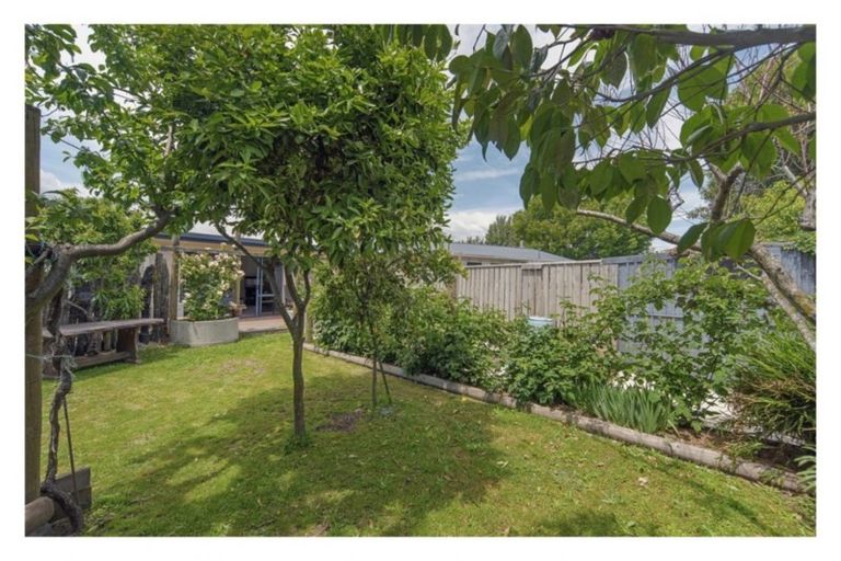 Photo of property in 100b Parkers Road, Tahunanui, Nelson, 7011