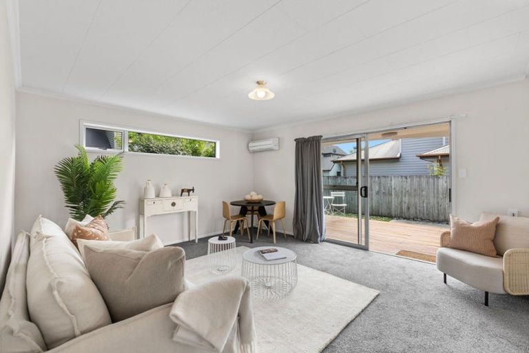 Photo of property in 1/9 Somme Street, St Albans, Christchurch, 8014