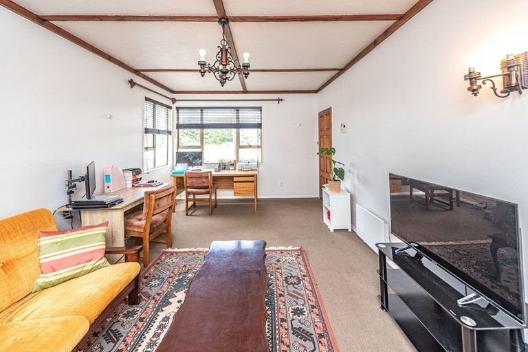 Photo of property in 10 Seafront Road, Castlecliff, Whanganui, 4501