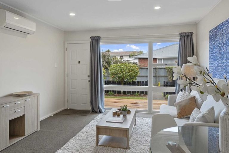 Photo of property in 2/108 Southampton Street, Sydenham, Christchurch, 8023