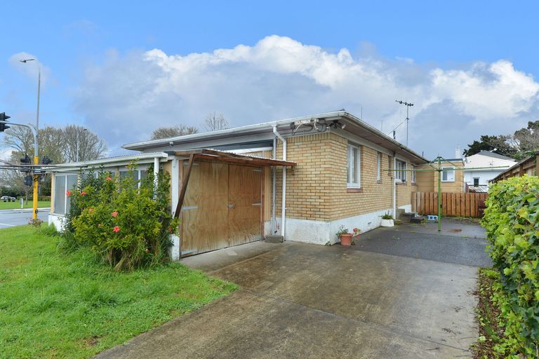 Photo of property in 338 Western Hills Drive, Avenues, Whangarei, 0110