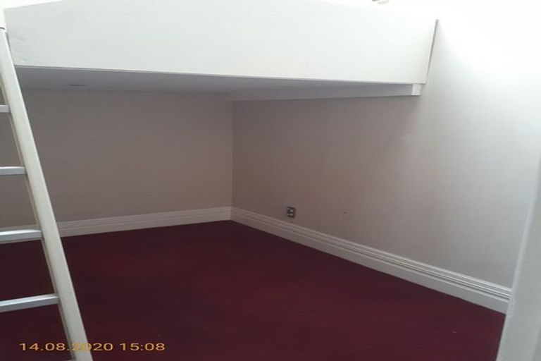 Photo of property in 6-10 Mudges Terrace, Newtown, Wellington, 6021