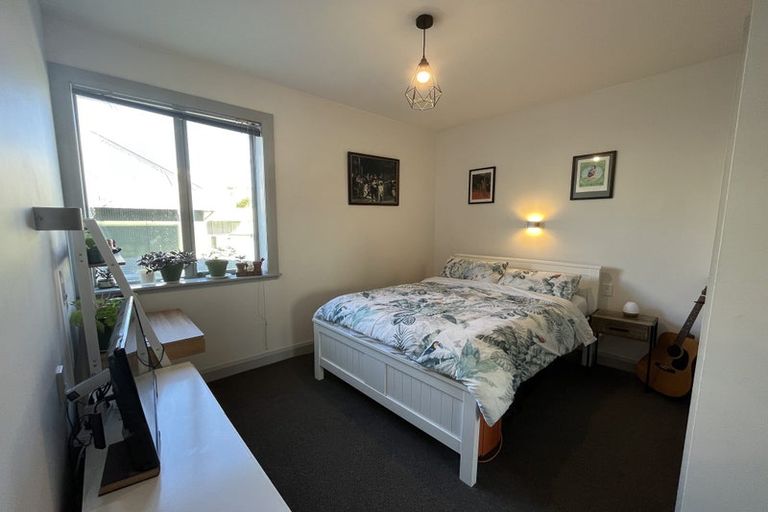 Photo of property in 98 Riddiford Street, Newtown, Wellington, 6021