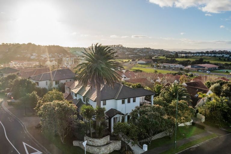 Photo of property in 2 Quarter Deck Lane, Gulf Harbour, Whangaparaoa, 0930