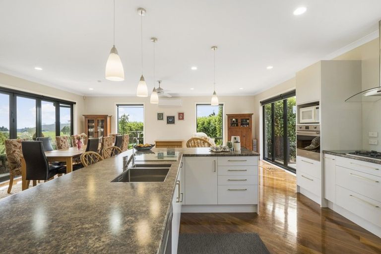 Photo of property in 45a Medhurst Road, Bombay, 2675