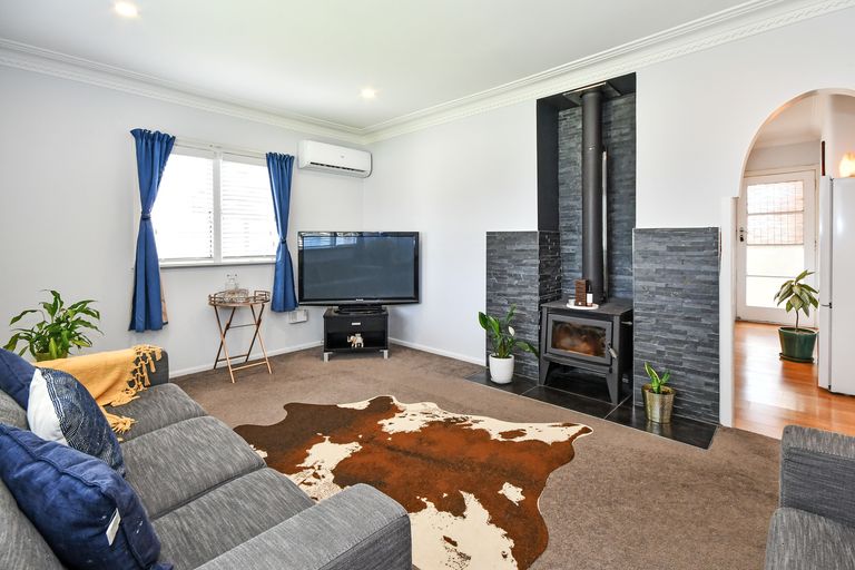 Photo of property in 1/32 King Edward Avenue, Papakura, 2110