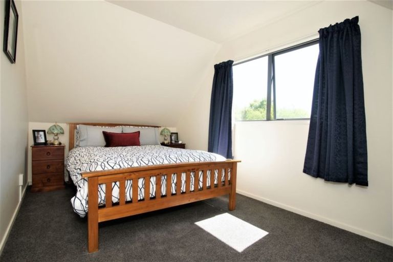 Photo of property in 48a Oxley Avenue, St Albans, Christchurch, 8014