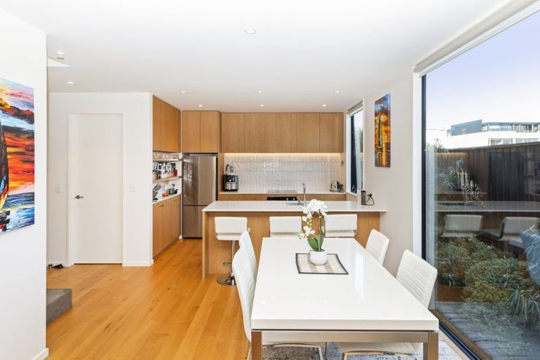 Photo of property in 3/133 Peterborough Street, Christchurch Central, Christchurch, 8013