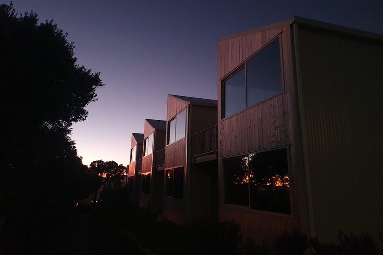 Photo of property in 3/27 Buckley Road, Southgate, Wellington, 6023