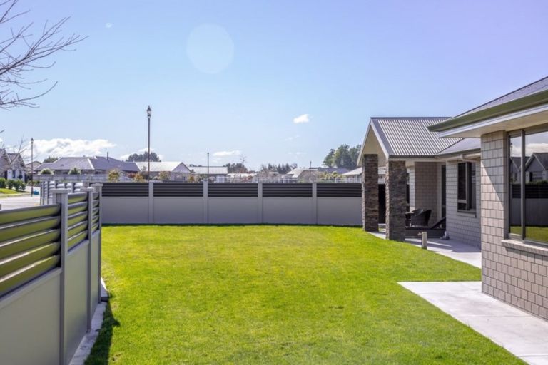 Photo of property in 1 Mcdonald Way, Lansdowne, Masterton, 5810