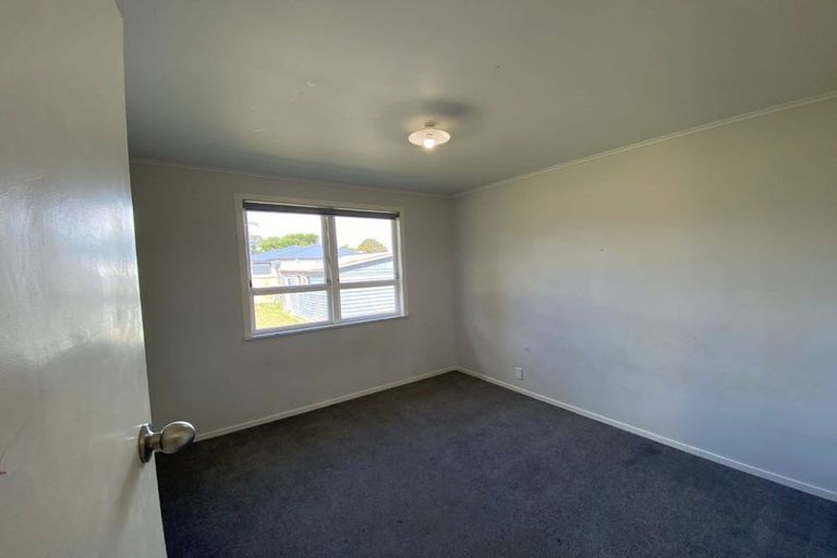 Photo of property in 30 Cargill Street, Papakura, 2110