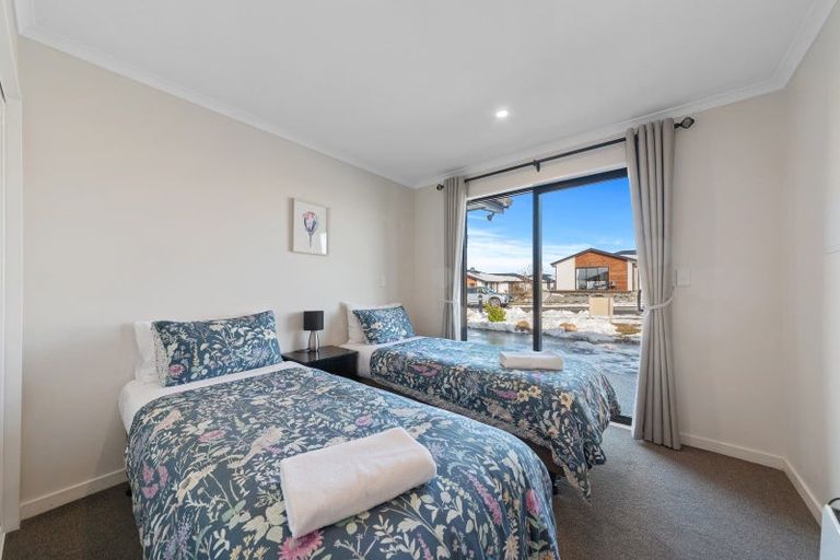 Photo of property in 27 Andrew Don Drive, Lake Tekapo, 7999