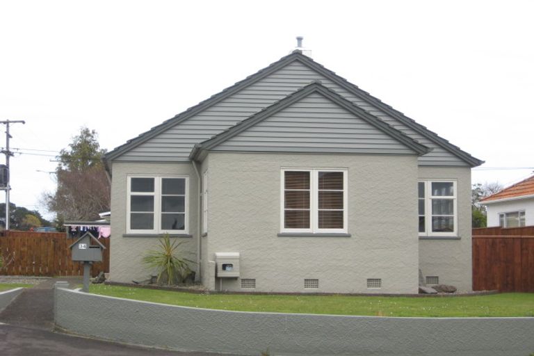 Photo of property in 34 Wrantage Street, Westown, New Plymouth, 4310