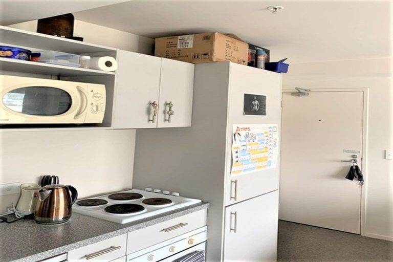 Photo of property in The Peak Apartments, 1006/170 Taranaki Street, Te Aro, Wellington, 6011