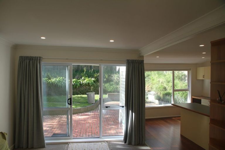 Photo of property in 36 Tamar Street, Island Bay, Wellington, 6023