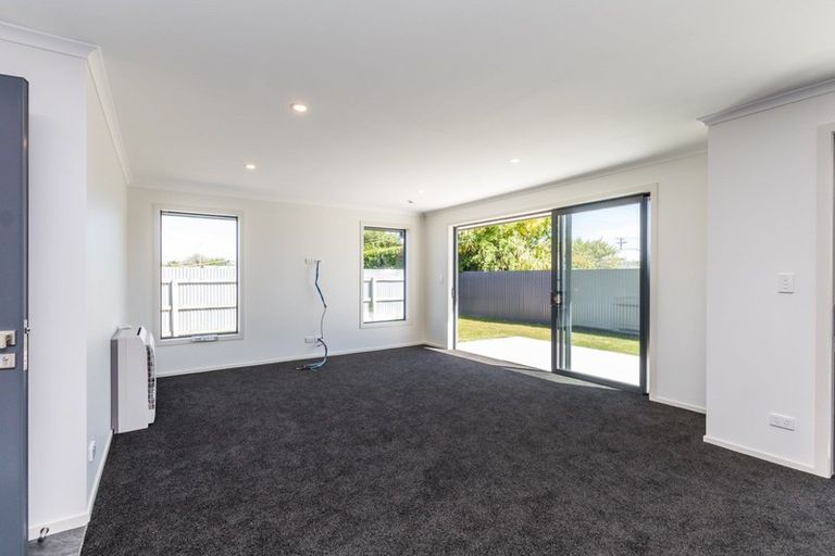 Photo of property in 40 Queen Street, Winton, 9720