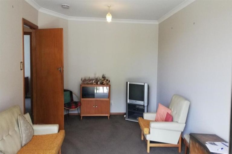 Photo of property in 1/96 Main North Road, Papanui, Christchurch, 8052