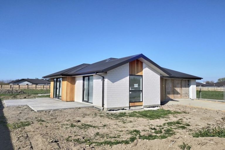 Photo of property in 3 Springbrook Close, Rangiora, 7400