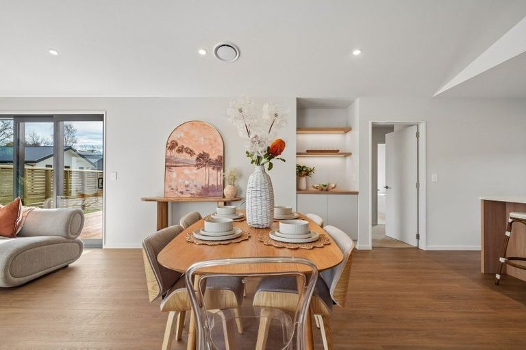 Photo of property in 2 Rowland Place, Rangiora, 7400