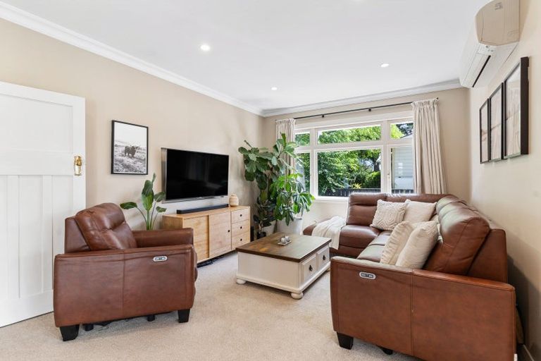 Photo of property in 53 Park Road, Carterton, 5713