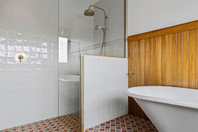 Photo of property in 18 Merlewood Avenue, Cashmere, Christchurch, 8022