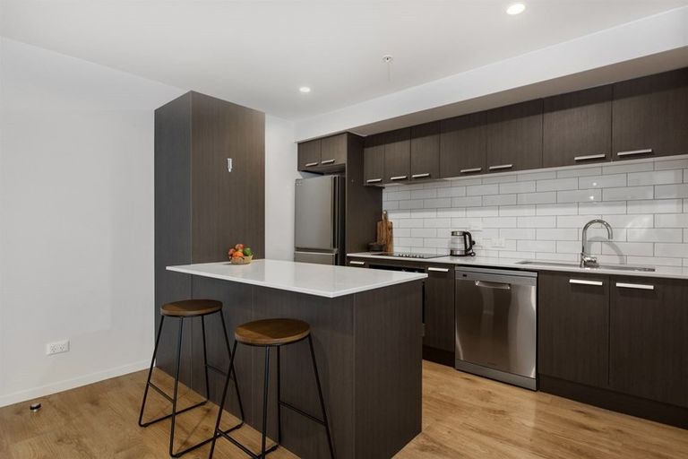 Photo of property in 311/25 Bute Road, Browns Bay, Auckland, 0630