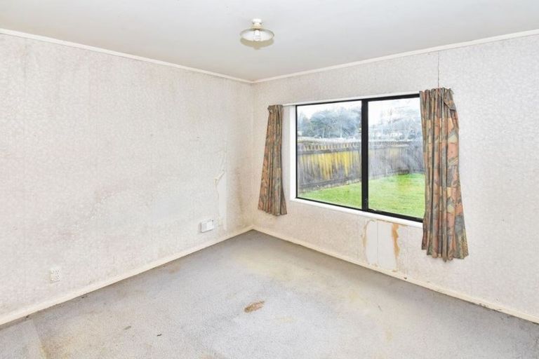 Photo of property in 27 Horlicks Place, Randwick Park, Auckland, 2105