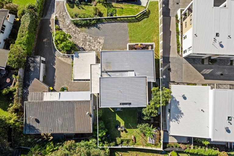 Photo of property in 30c Eleventh Avenue, Tauranga, 3110