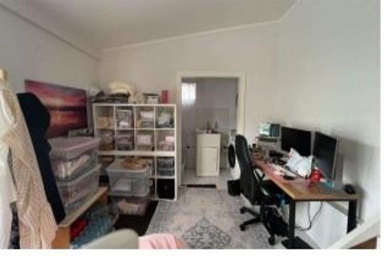 Photo of property in 1/728 Beach Road, Browns Bay, Auckland, 0630