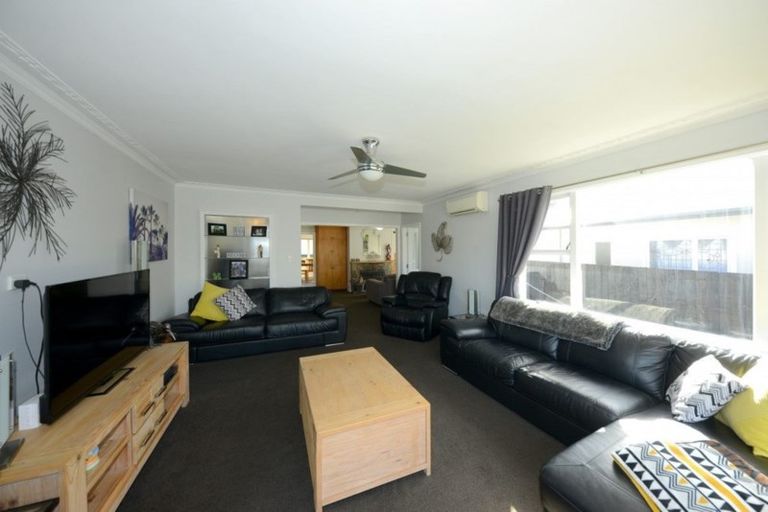 Photo of property in 116 Richardson Terrace, Woolston, Christchurch, 8023