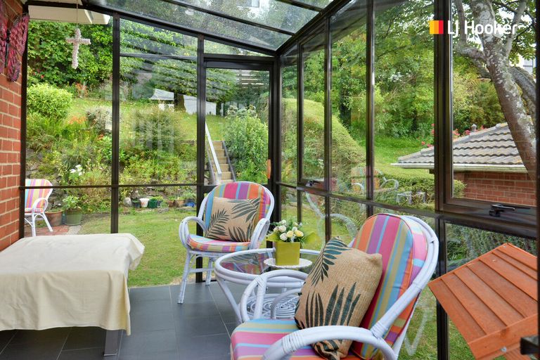 Photo of property in 6 Middleton Road, Kew, Dunedin, 9012