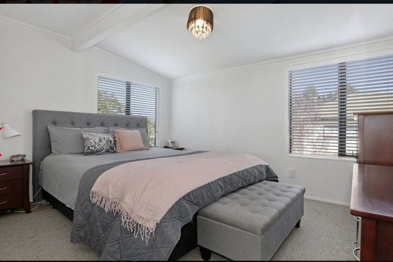 Photo of property in 28 Pukehangi Road, Pukehangi, Rotorua, 3015