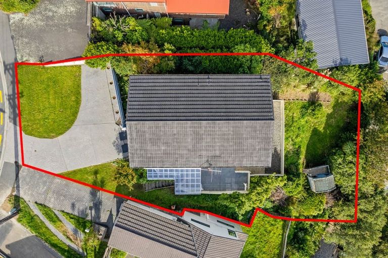 Photo of property in 60 Chesterton Street, Johnsonville, Wellington, 6037