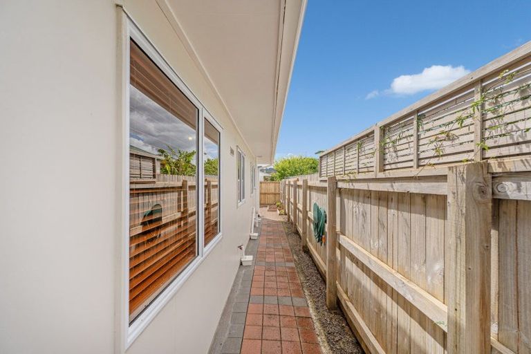 Photo of property in 8 Joan Gaskell Drive, Whitianga, 3510