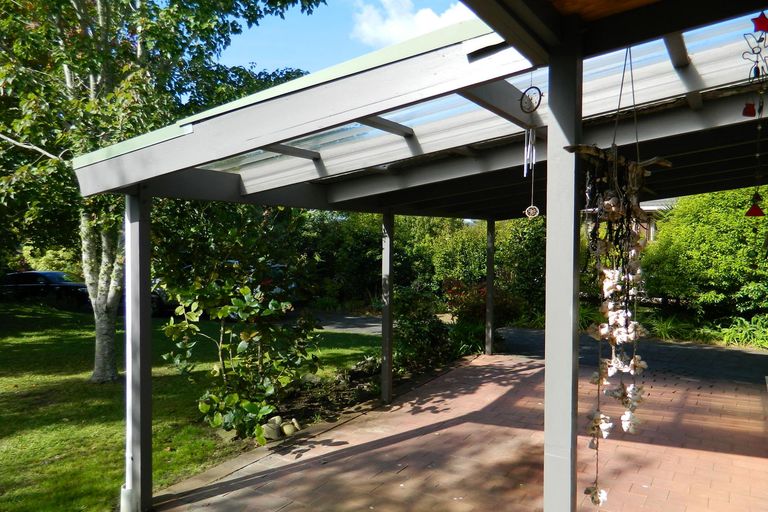 Photo of property in 8 Oripiro Road, Kerikeri, 0230