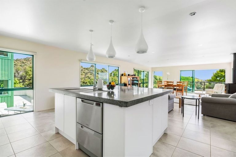 Photo of property in 1559 Pataua Road North, Pataua North, Whangarei, 0175