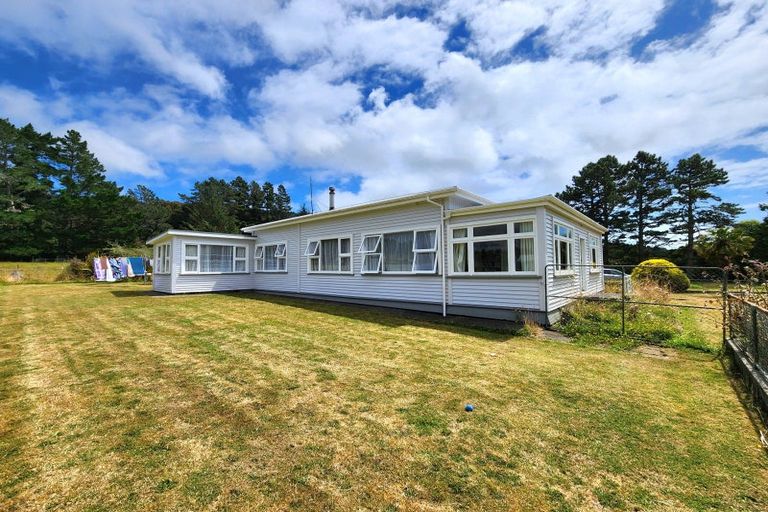 Photo of property in 663 Seven Mile Road, Runanga, 7803