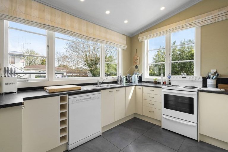 Photo of property in 16a Thornton Road, Cambridge, 3434