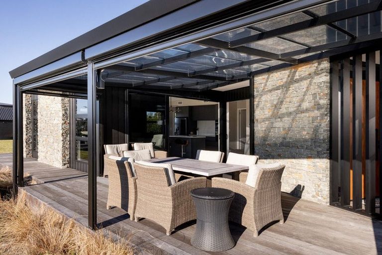 Photo of property in 18 Serenity Drive, Omokoroa, 3114