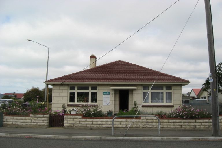 Photo of property in 1 Clare Street, Oamaru North, Oamaru, 9400
